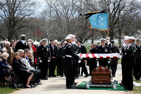 Medal Of Honor Recipient Buried At Arlington Cemetery The Seattle Times