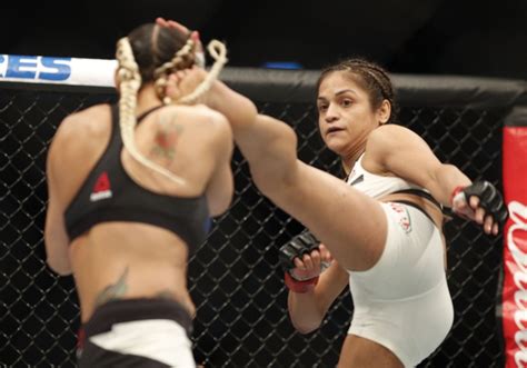 After Breast Implant Saga Cynthia Calvillo Expected A Hood Fight With