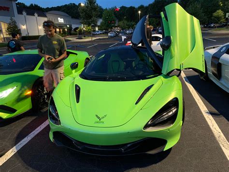 Hey This Green Corvette C9 Looks Just Like A Mclaren 720s Carscoops
