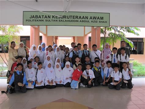 Majlis hari restu form 5 in smk sultan abdul aziz shah. Sekolah Kebangsaan Seksyen 2 Bandar Kinrara: LAWATAN ...
