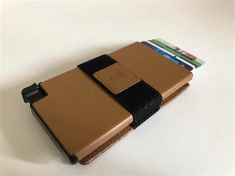 8 Best Card Ejector Wallets: "Pop-up" Goes the Weasel