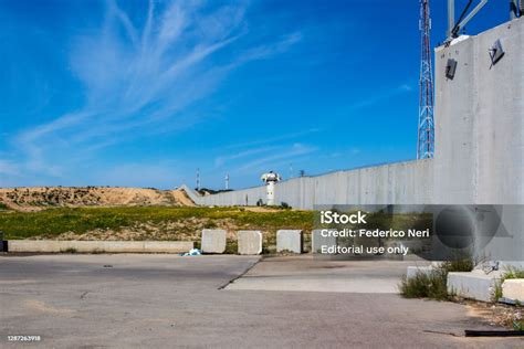 Gaza Strip The Wall In Erez Gate Stock Photo Download Image Now