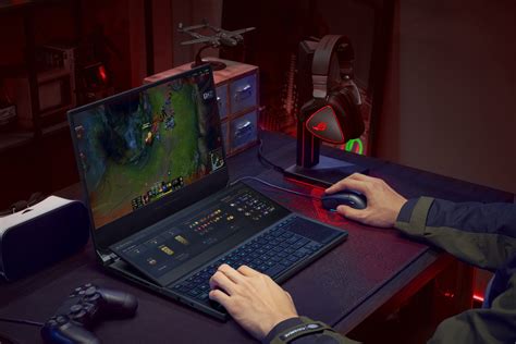 Asus Rog Launches The Zephyrus Duo 15 Se Dual Screen Gaming Laptop
