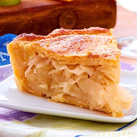 Cheddar Crust Apple Pie