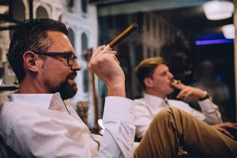 Blog Why Smoke A Cigar Today