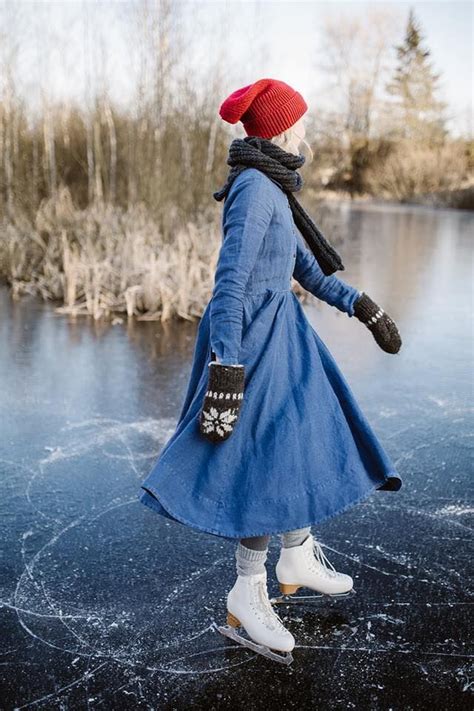 Pin By Rita Leydon On My Favourite Things Modest Winter Fashion