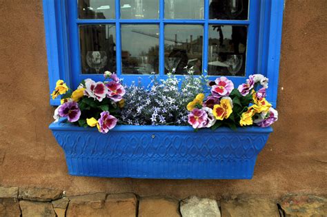 32 Stunning Flower Box Ideas And Arrangements