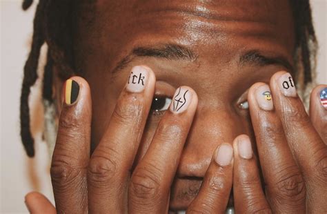 Check Out Trinidad James Lavish Nail Art And More Celebrity Men With Must See Manicures Unhas