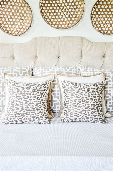Bed Pillow Arrangements You Will Love Stonegable