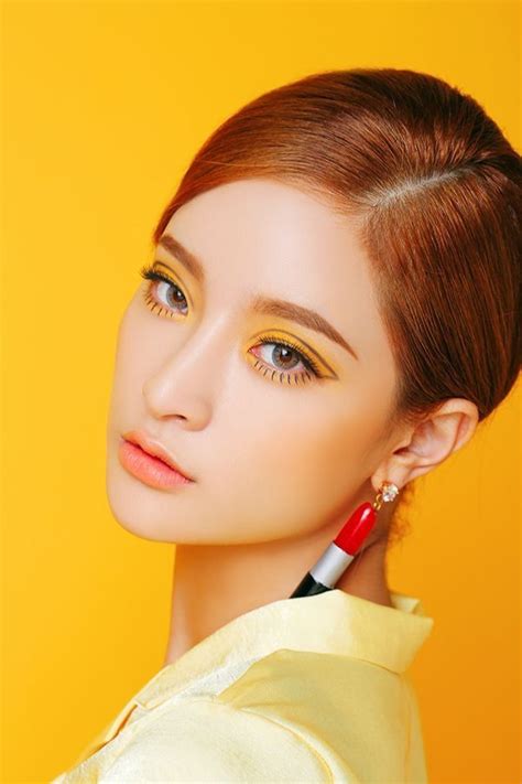 pin by whizz rizz on beautiful women stunning makeup japanese makeup beauty