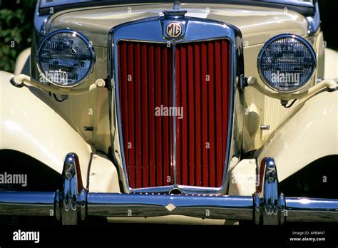 Classic british cars hi-res stock photography and images - Alamy