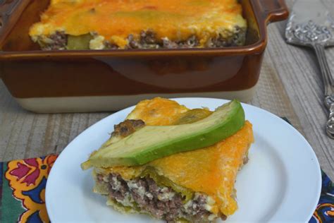 Preheat oven to 350° f and grease a 9x9 inch baking dish (or 8x11). Chile Relleno Casserole | kitchengetaway.com
