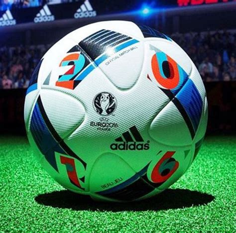 Os primeiros clubes começaram a se formar neste período. Zidane revela a bola oficial da Eurocopa 2016 - Gazeta ...