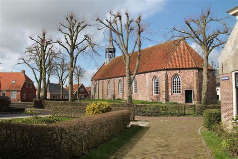 Nederland is the european section of the kingdom of the netherlands, which is formed by the netherlands, the netherlands antilles, and aruba. Het mooiste dorp van Nederland ligt in Groningen | Trouw