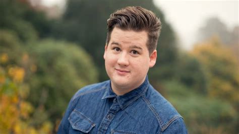 Sweden's chris tall likes to take us back to the 70′s and 80′s with his disco vibing music, with the slight punch of contemporary music from today. Chris Tall privat: Hat der Comedy-Star schon sein Herz ...