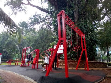 Kota dengan kecepatan internet tercepat © 2014 merdeka.com. Taman Kota dengan Fasilitas Olahraga di Jakarta