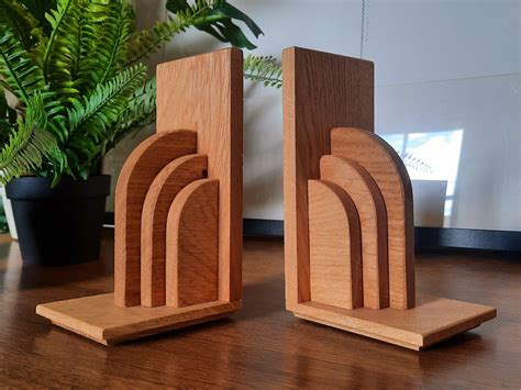 Hendre Deco Bookends Oak Pair Diy Art Deco Bookends Wooden Bookends