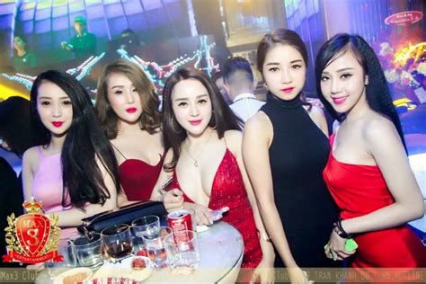 Max 3 Nightclub Hanoi Jakarta100bars Nightlife And Party Guide Best Bars And Nightclubs