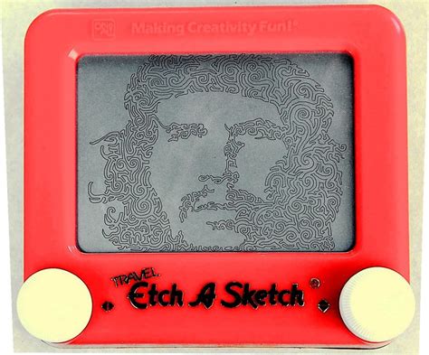 Etch A Sketch Artist Creates Mind Blowing Works By Simply Turning The