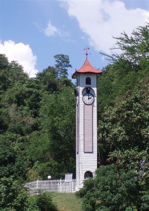 Kota kinabalu, ibu negeri sabah sememangnya terkenal dengan lokasi menarik di sekitarnya. Cikgu Harthono: Menara Jam Atkinson Kota Kinabalu