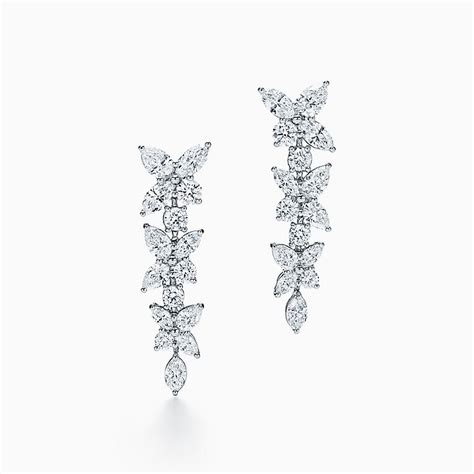 Tiffany Victoria™：欖尖形鑽石珠寶首飾 Tiffany And Co