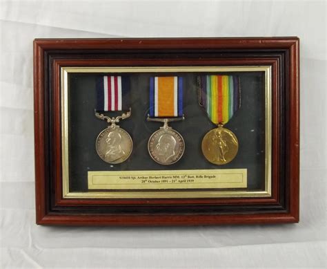 Framed Ww1 Military Medal Set Awarded To S18410 Sjt A H Harris 13th