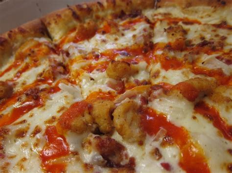 Review Papa Johns Buffalo Chicken Pizza Brand Eating