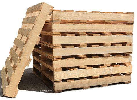 Traditional Wooden Pallets Vs Molded Press Wood Pallets