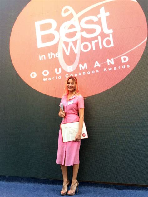 Laura Cosoi Câștigătoare în Finala Gourmand World Cookbook Awards Blog