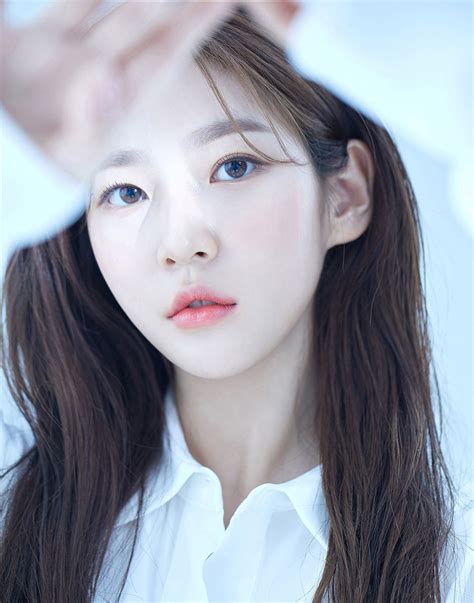 Beansss thursday, september 24, 2020 4 19,687. kim-sae-ron-3 | Korseries