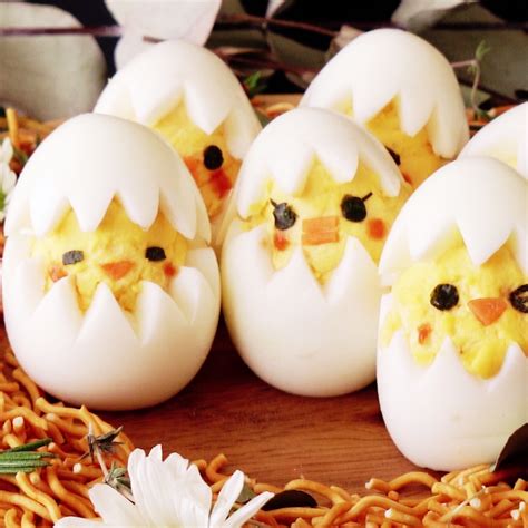 Hard Boiled Egg Chicks Recipe In 2019 Snack On This Ostern Essen