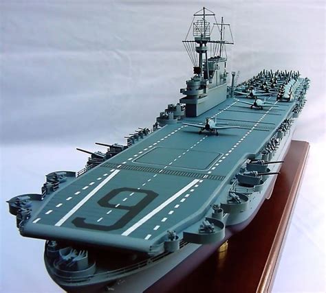 CV6 USS Enterprise Battle Of Midway Kapal Induk