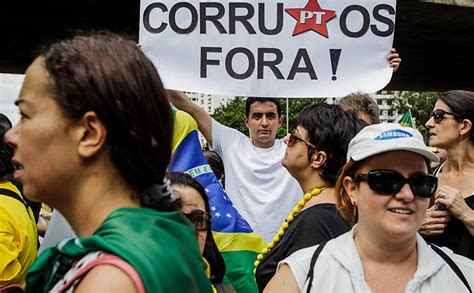 Protesto Pede Impeachment De Dilma 06 04 2019 Poder Fotografia