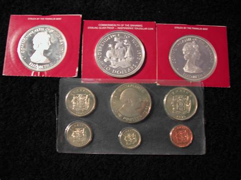 Currency has been produced for a number of countries, including pesos for colombia and the kroner for norway and iceland. 3 1973 BAHAMA $10 STERLING COIN, 1970 JAMAICA PROOF SET (ONE MONEY)