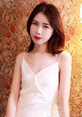 China Member Dating Luozhen From Shanghai 21 Yo Hair Color Brown