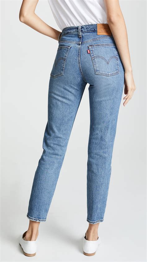 These Sculpting Jeans Will Make Your Butt Look Great Who What Wear UK