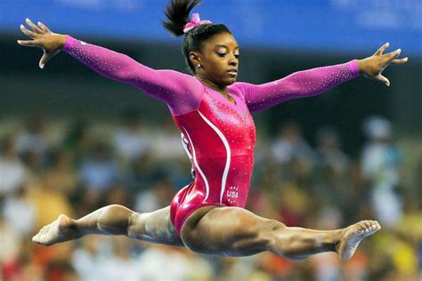 Simone Biles Gymnast Framed Prints By Tallenge Store Buy Posters
