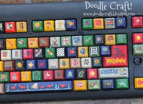 Fun Idea For Upcycling A Keyboard Recycled Crafts