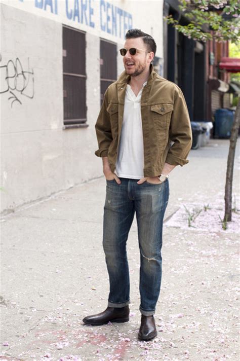Now let's consider outfits that you can easily repeat. Men's White Polo, Blue Jeans, Brown Leather Chelsea Boots ...