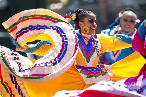 Mexican Folk Dancers Photograph By Jason O Watson Pixels