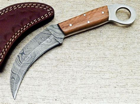 Handmade Damascus Karambit Knife With Leather Cover Overall Length 9 0 Inch Approx Blade