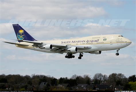 Boeing 747 3g1 Saudi Arabian Royal Flight Aviation Photo 2638757