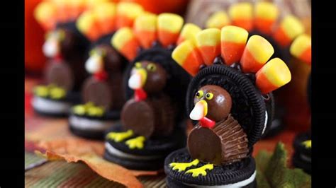 From pumpkin rolls to cranberry crisp, there are so many more ways to bring fall flavors to your spread. Creative Thanksgiving crafts kids - YouTube