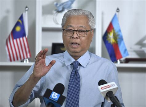 Malaysia's king appointed ismail sabri yaakob as the prime minister on friday, replacing muhyiddin yassin, who stepped down this week after . Ismail Sabri: With no new cases, CMCO in Kedah village ...