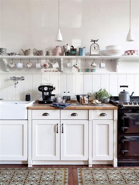 Conoce las principales tendencias en decoración de cocinas, accesorios, muebles, electrodomésticos y materiales. Soluciones de almacenaje en la cocina | Cocinas de casa ...
