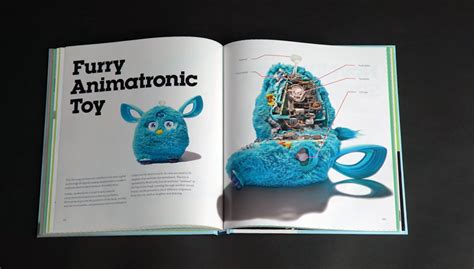 Turn one half horizontally and chop downwards with a knife. Cut in Half: Images of Everyday Objects Put Through a ...