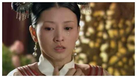 4,497 likes · 17 talking about this. 《甄嬛传》：沈眉庄假孕被禁足时，到底是谁在饭菜里下的毒？__财经头条