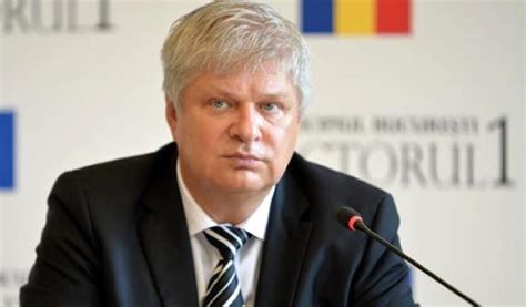 Edilul a transmis firmei de salubrizare că. Fostul primar pesedist Dan Tudorache a cheltuit 11 ...