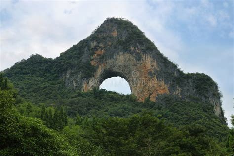 Formation Known As Moon Hill In Yangshuo Stock Image Image Of Hill