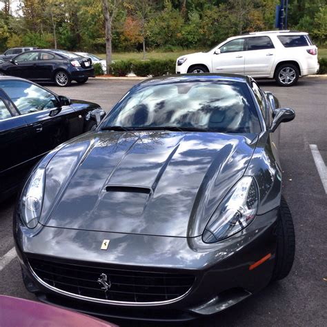 The Reflections On This Ferrari Are Amazing I Saw This Earlier In Autumn